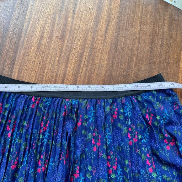 ✨ Super Hakka | Japanese Pleated Navy Floral Midi Skirt | Size XXL  ✨ - Picture 6 of 9